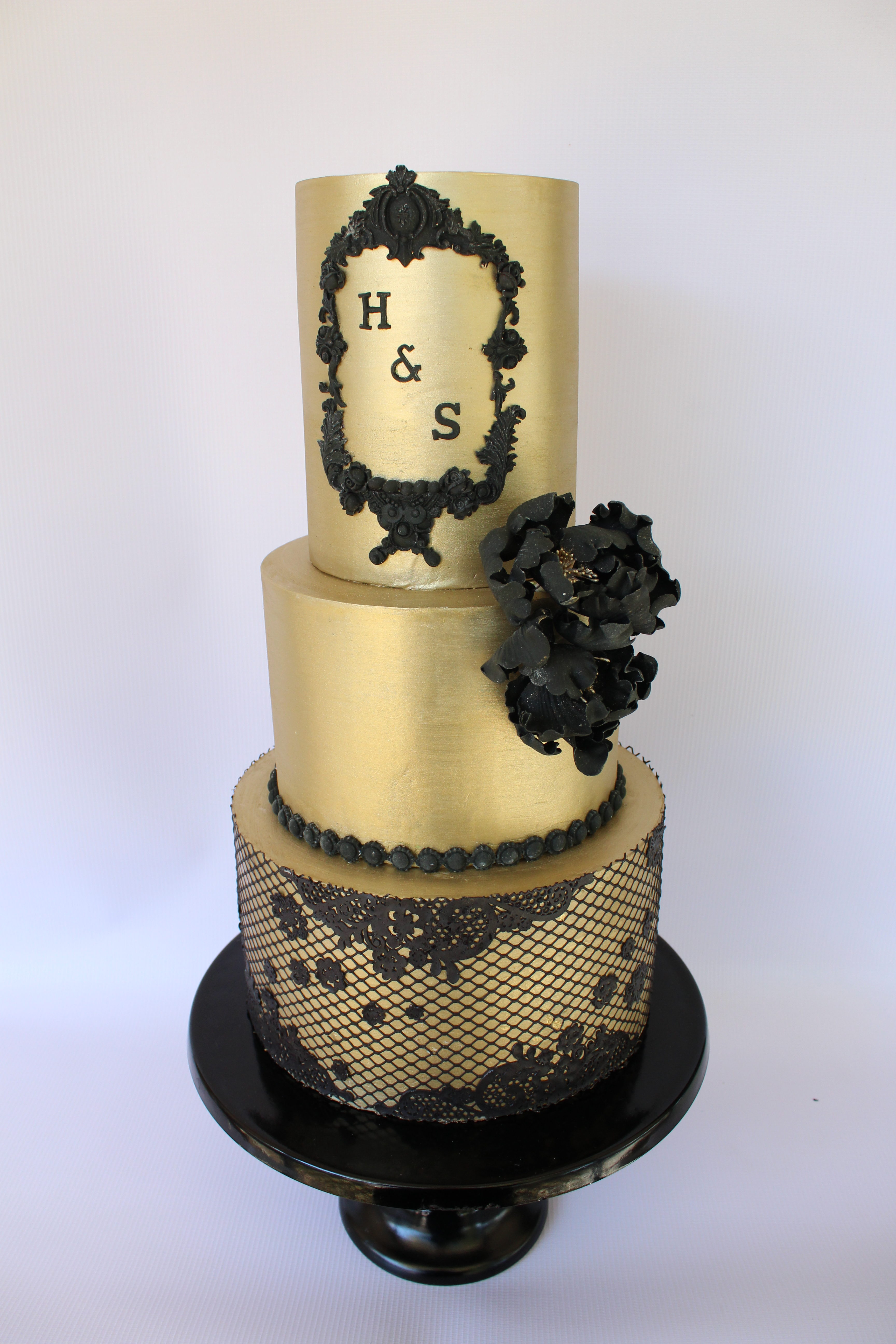 Gold & Black Lace Wedding Cake Aidas Sweet Treats